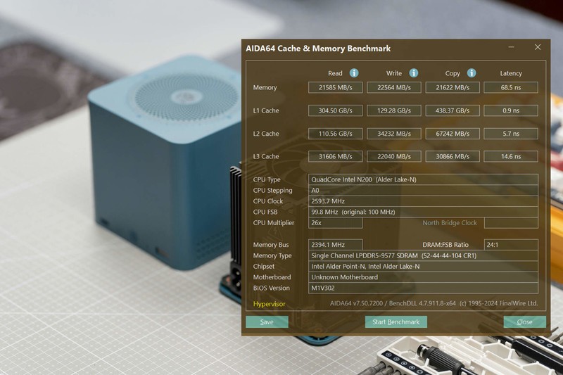 内置6个M.2硬盘位，可搭建全闪NAS，千元级迷你主机零刻ME mini