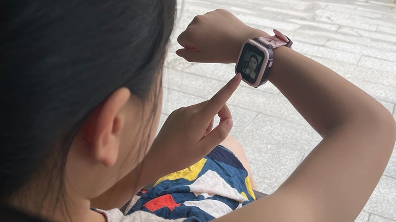 时刻表关爱，畅联无障碍-360儿童电话手表10X使用评测