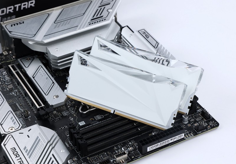 9月装机推荐，静音与高效散热兼备！13600K+4060Ti纯白高颜值主机