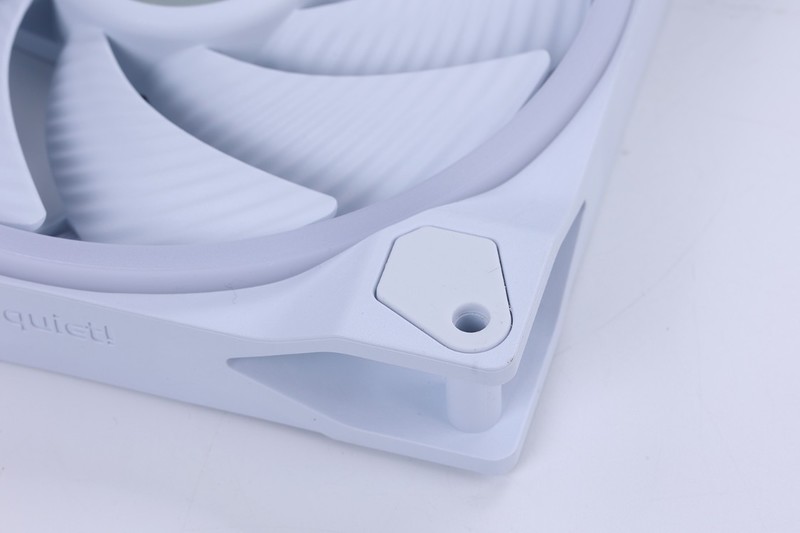 9月装机推荐，静音与高效散热兼备！13600K+4060Ti纯白高颜值主机