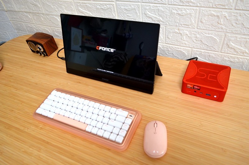 传统台式机被淘汰？同样的性能，体积小了40倍！零刻SER7首发测评