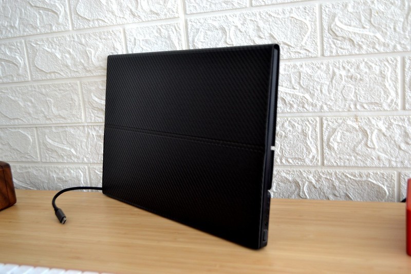 传统台式机被淘汰？同样的性能，体积小了40倍！零刻SER7首发测评