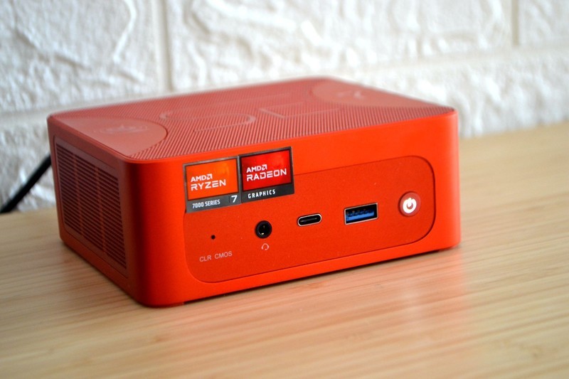 传统台式机被淘汰？同样的性能，体积小了40倍！零刻SER7首发测评