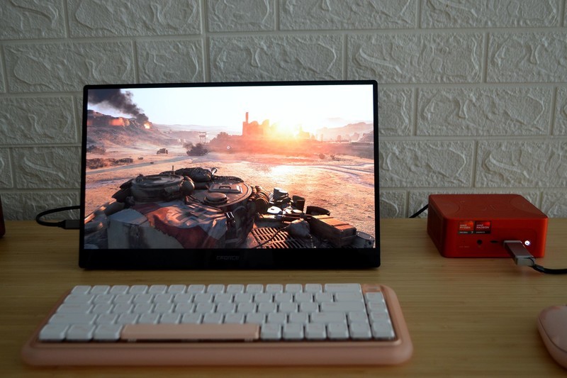 传统台式机被淘汰？同样的性能，体积小了40倍！零刻SER7首发测评