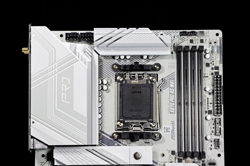 AMD Ryzen 5 9600X 真香！还选啥 14600KF 啊！