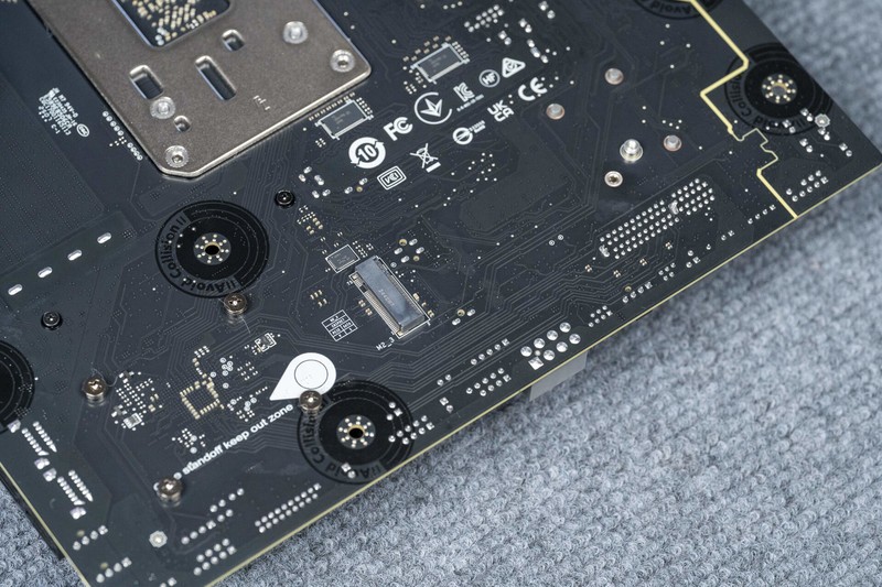 B850主板就给2条PCIe 5，微星MAG B850M MORTAR WIFI主板评测