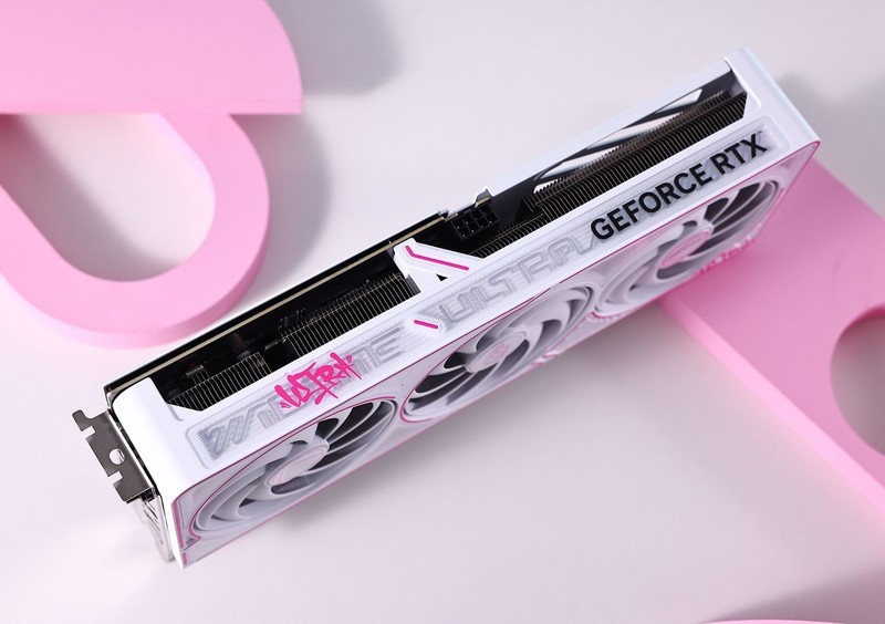 亲民甜点王！七彩虹iGame GeForce RTX 5060 Ti Ultra W OC 16GB评测