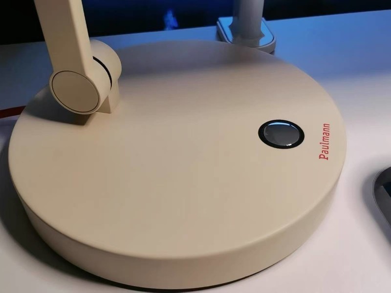 儿童护眼大路灯哪个牌子好用？公认护眼效果最好的护眼大路灯推荐