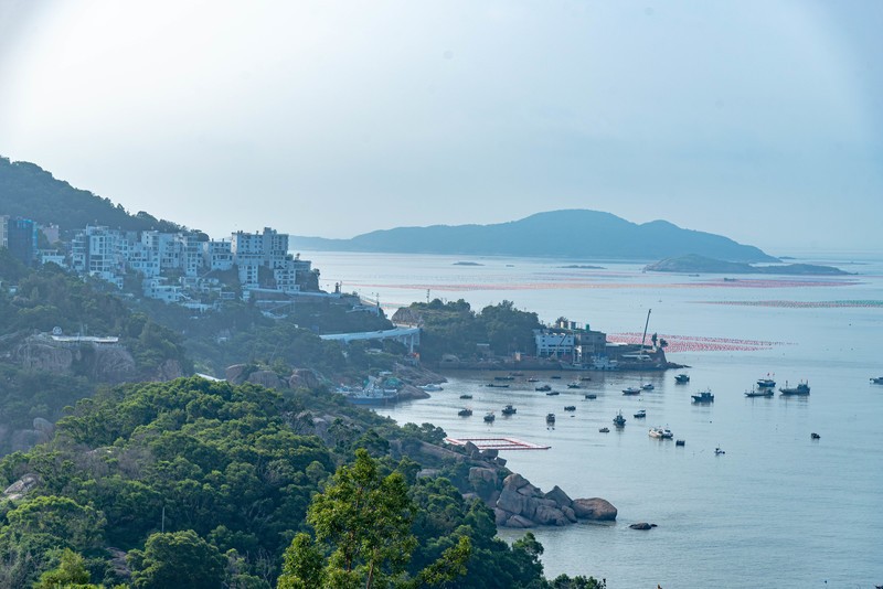 最后一次看无核污染的大海了