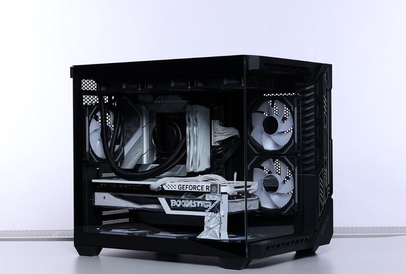 皮衣刀客super超能力！RTX4070 super 星曜OC显卡实测（带装机配置推荐）