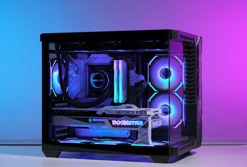 皮衣刀客super超能力！RTX4070 super 星曜OC显卡实测（带装机配置推荐）