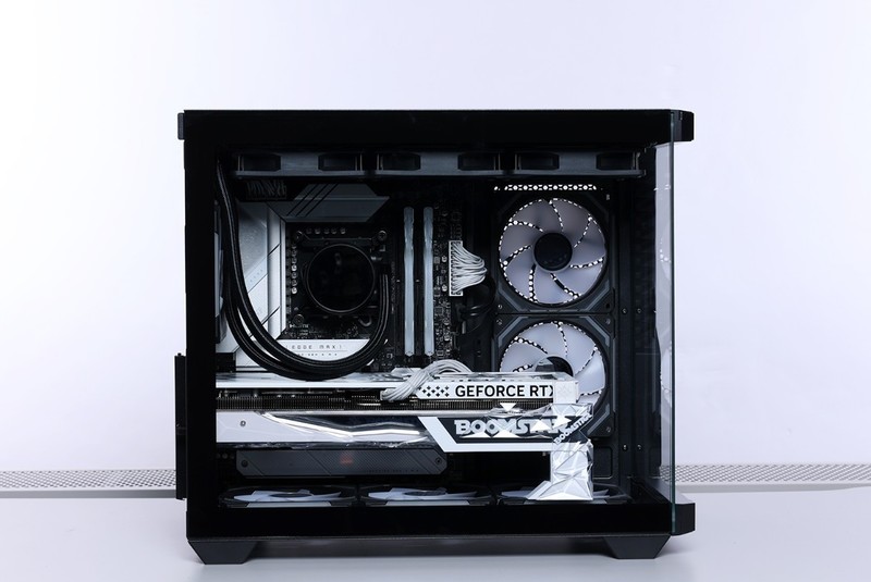 皮衣刀客super超能力！RTX4070 super 星曜OC显卡实测（带装机配置推荐）