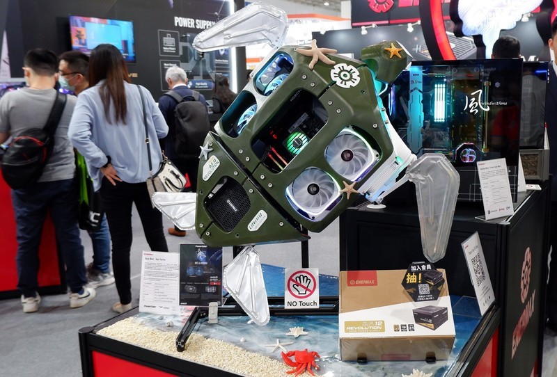 windwithme COMPUTEX 2024 Connecting AI新品分享与ShowGirls