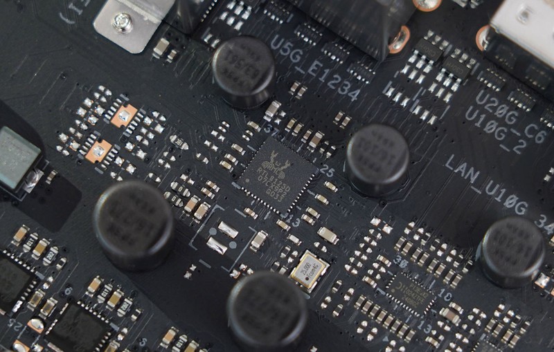 顶级游戏小钢炮，9800X3D+B850重炮手+DW100+RTX4080S装机分享