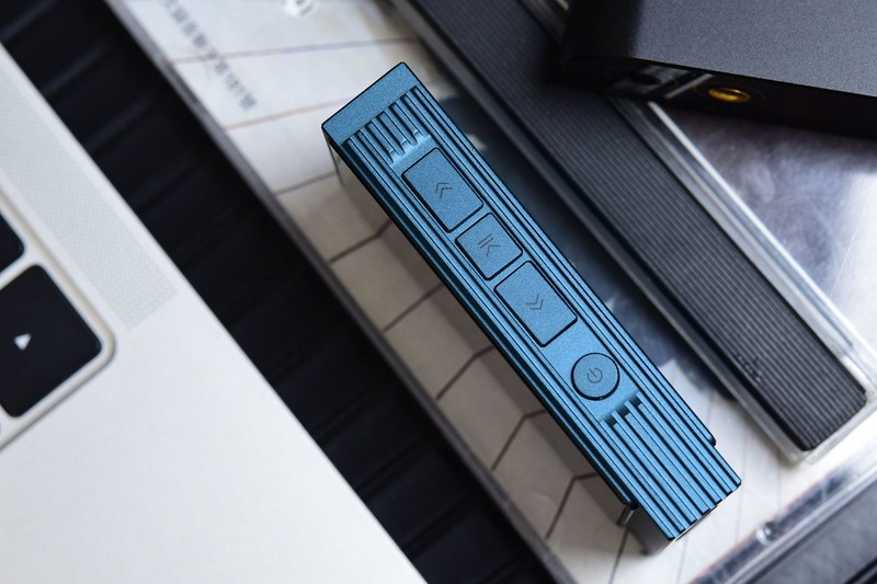 无需外接电，推力高达626mW，声音还很润!山灵UP6双模便携耳放上手