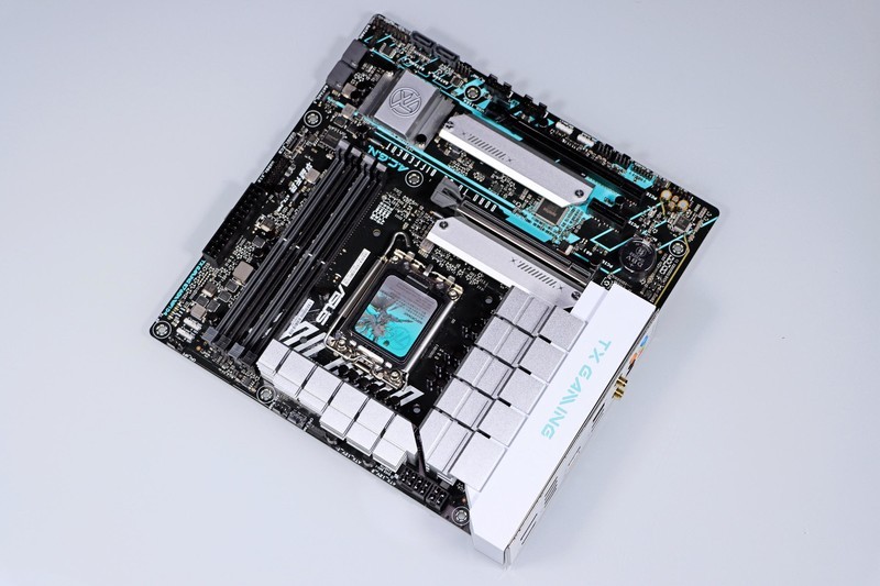 华硕天选主题装机！分享简易克隆系统盘的方法！