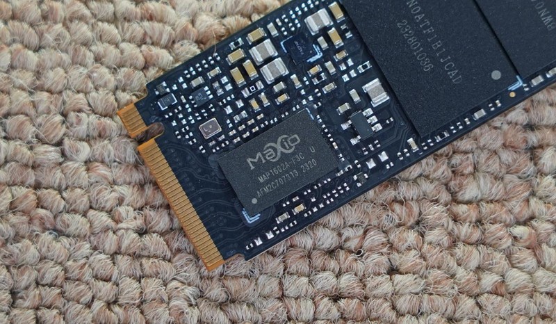 有什么高性价比高性能的SSD？佰维WOOKONG NV7400 4TB体验分享