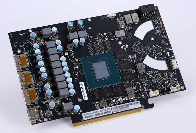 皮衣刀客super超能力！RTX4070 super 星曜OC显卡实测（带装机配置推荐）