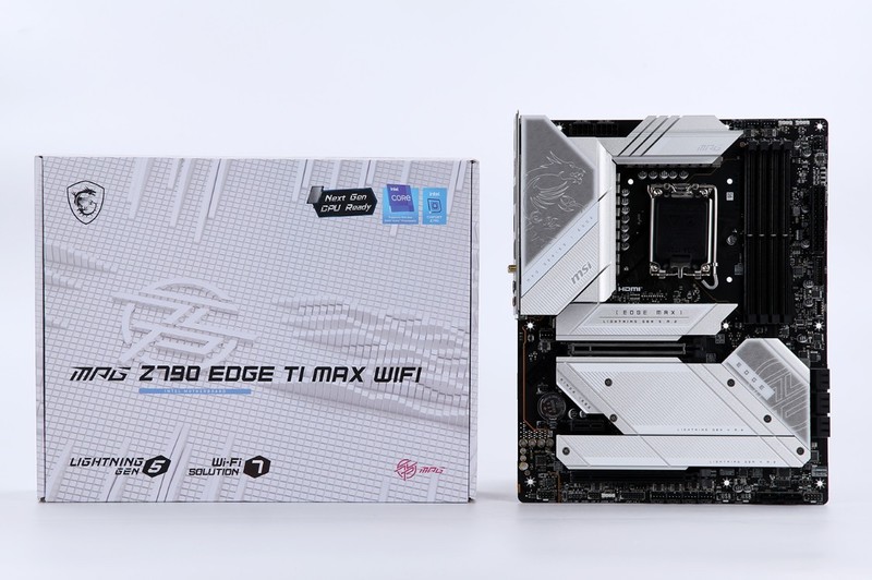 皮衣刀客super超能力！RTX4070 super 星曜OC显卡实测（带装机配置推荐）