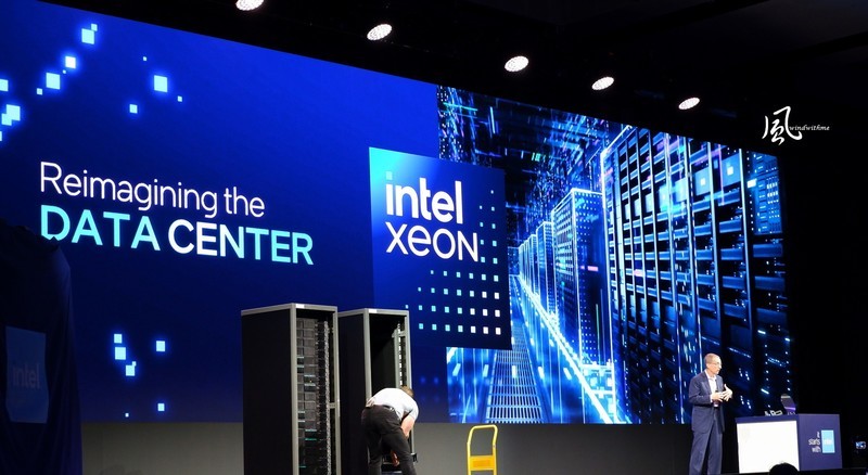 windwithme COMPUTEX 2024 Connecting AI新品分享与ShowGirls