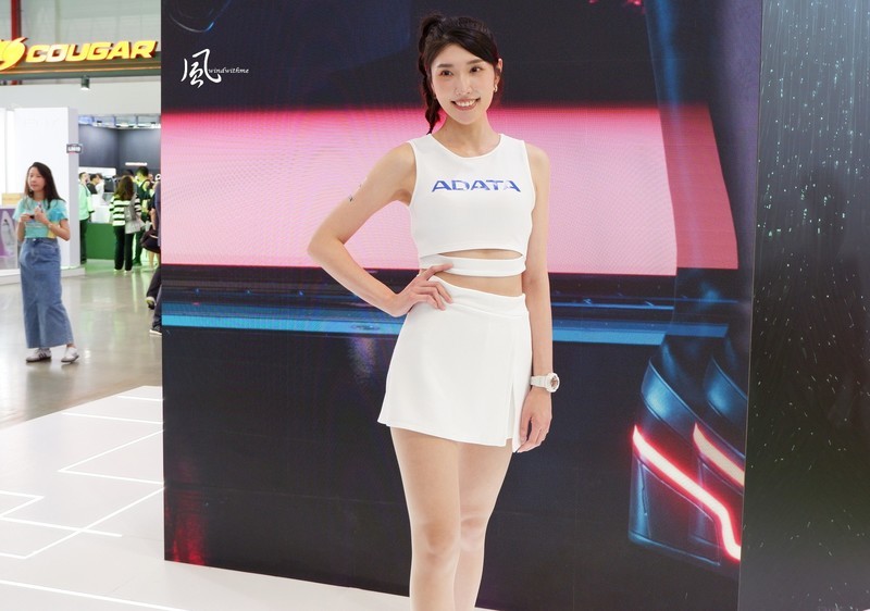 windwithme COMPUTEX 2024 Connecting AI新品分享与ShowGirls