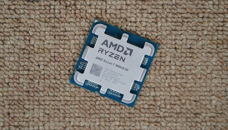 顶级游戏小钢炮，9800X3D+B850重炮手+DW100+RTX4080S装机分享