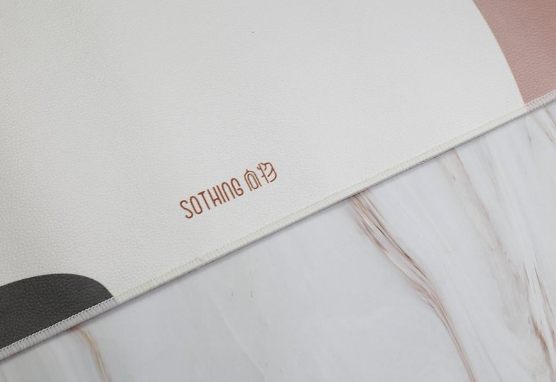 告别冬日寒冷，不再手冷脚冷，小米有品向物暖桌垫