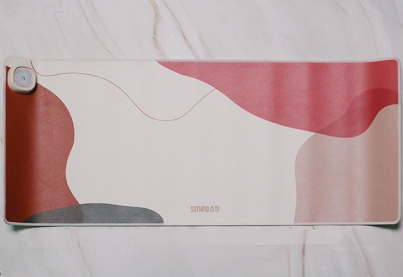 告别冬日寒冷，不再手冷脚冷，小米有品向物暖桌垫