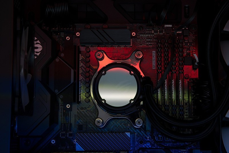 装机惊魂CPU显卡都挂了？华硕GT502弹药库装机秀