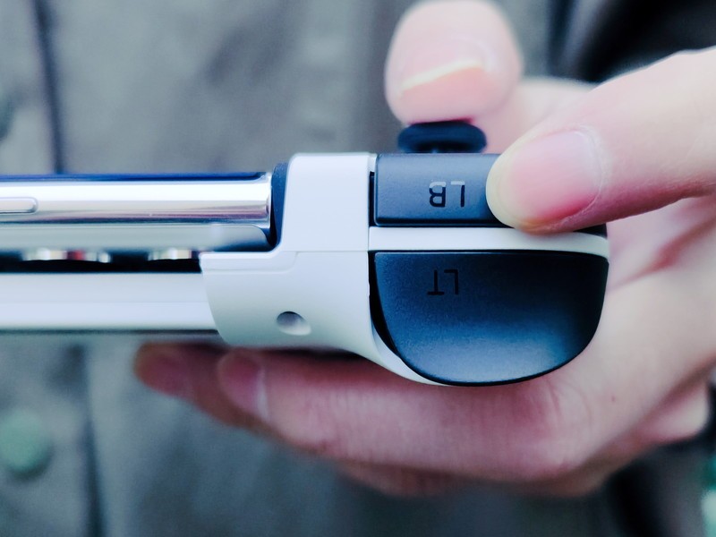 一个可以让智能手机变成游戏机的手柄？