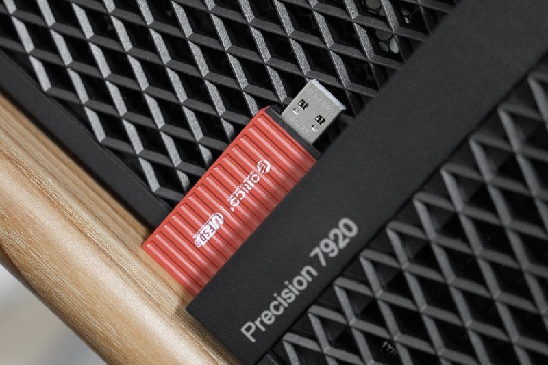 亲测，稳定不掉速，奥睿科ORICO快闪U盘UFSD集装箱上手体验