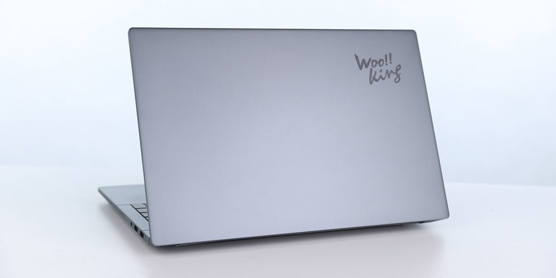 2999元性价比标杆，R7 7735HS凌云X15全能本测评