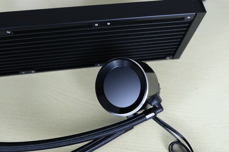 更小巧的窄体ATX海景房：先马 幻境界 海景房机箱上机