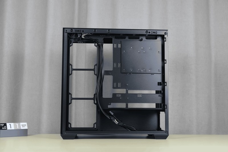 更小巧的窄体ATX海景房：先马 幻境界 海景房机箱上机