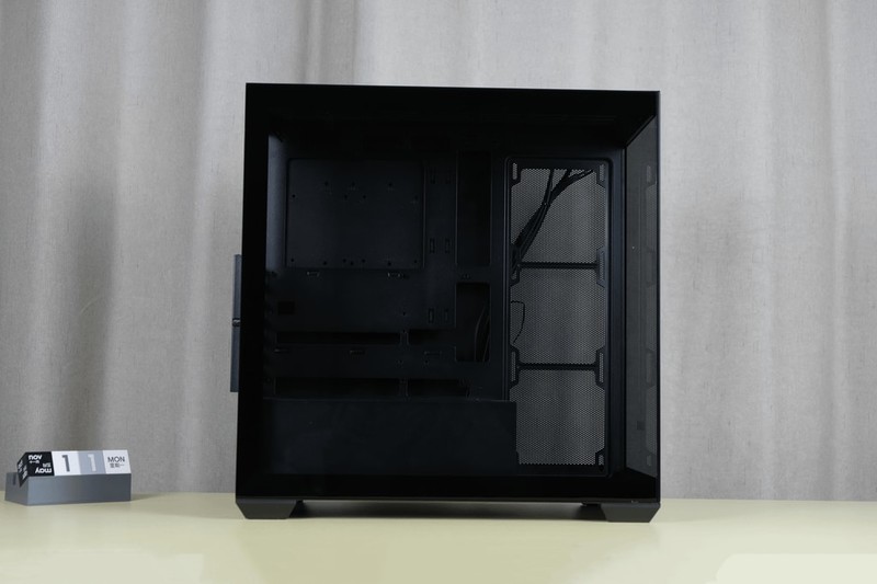 更小巧的窄体ATX海景房：先马 幻境界 海景房机箱上机