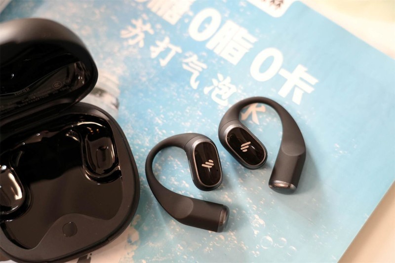 尽享纯净之音，漫步者Comfo Solo开放式蓝牙耳机带您走进音乐世界