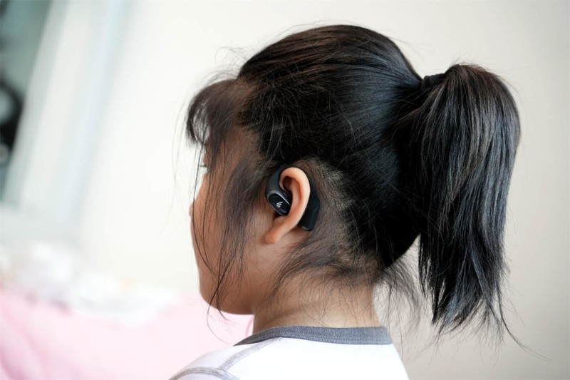 尽享纯净之音，漫步者Comfo Solo开放式蓝牙耳机带您走进音乐世界