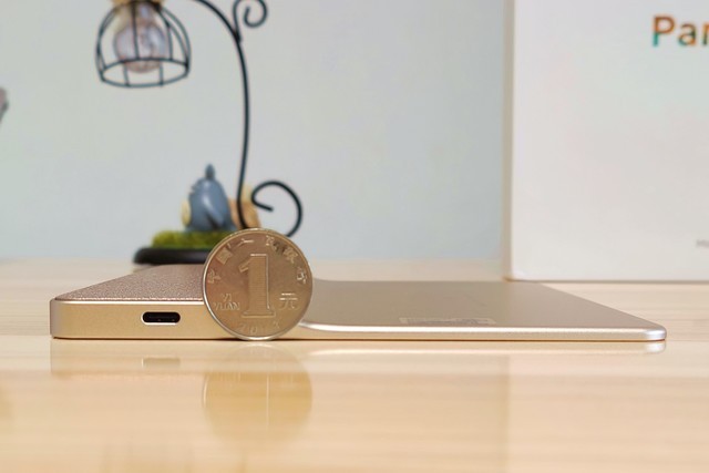 墨案Pantone7首发评测，7英寸彩色墨水屏电纸书，书籍漫画全都行