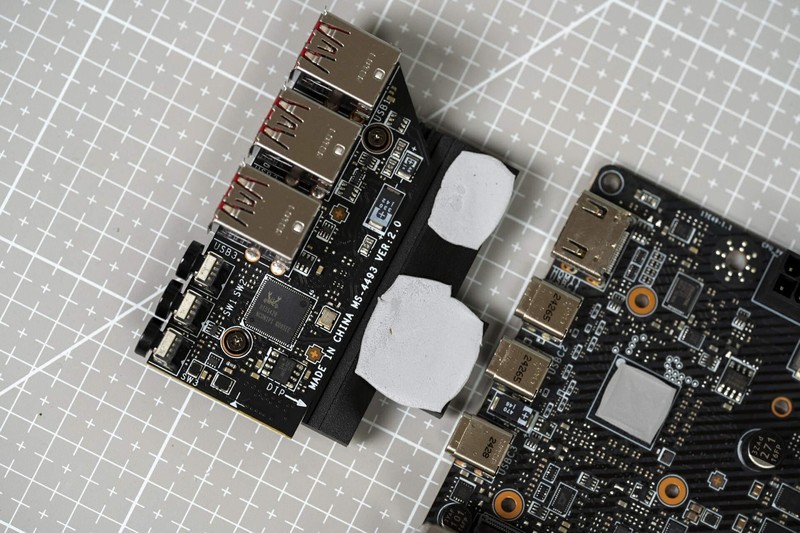 预售3499元的暗黑主板，微星MPG X870E CARBON WIFI开箱来了