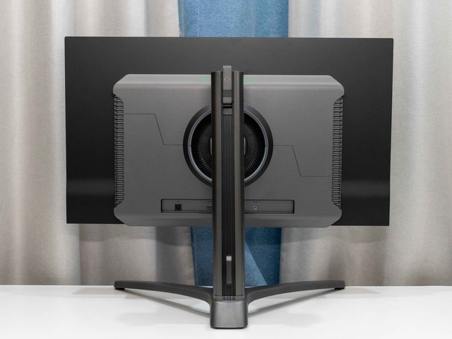 更快更强更省心，泰坦军团G27P8 QD-OLED显示器体验分享