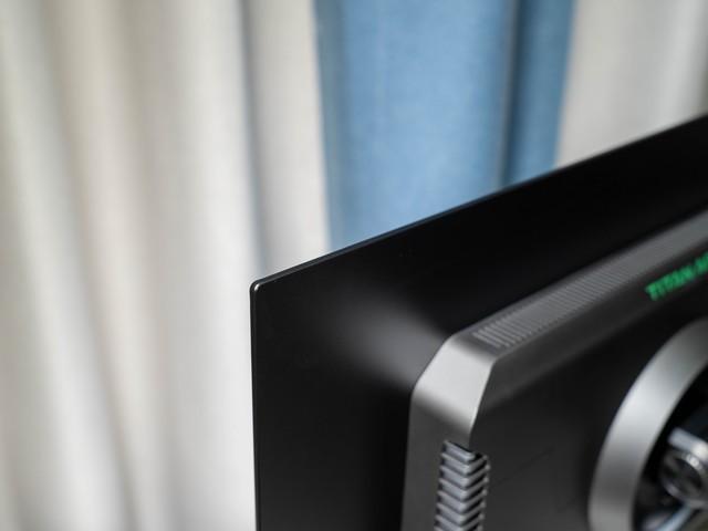 更快更强更省心，泰坦军团G27P8 QD-OLED显示器体验分享