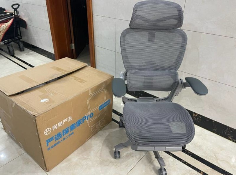 人体工学椅哪个牌子性价比高？2025年热门人体工学椅十大品牌推荐