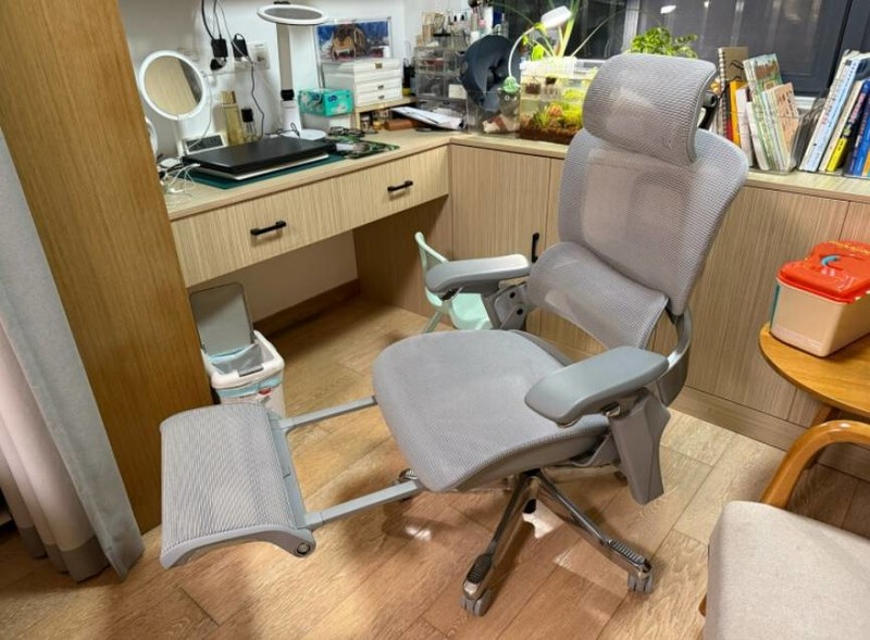 人体工学椅哪个牌子性价比高？2025年热门人体工学椅十大品牌推荐