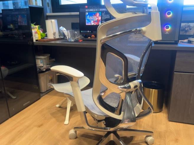 人体工学椅哪个牌子性价比高？2025年热门人体工学椅十大品牌推荐