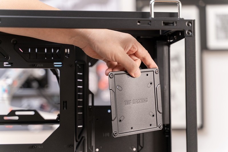 装机惊魂CPU显卡都挂了？华硕GT502弹药库装机秀