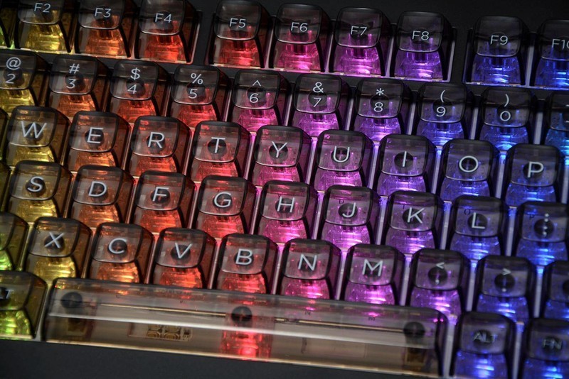 这才叫真正的全透明轴！高透亮、无杂色，TTC冰轴上手体验