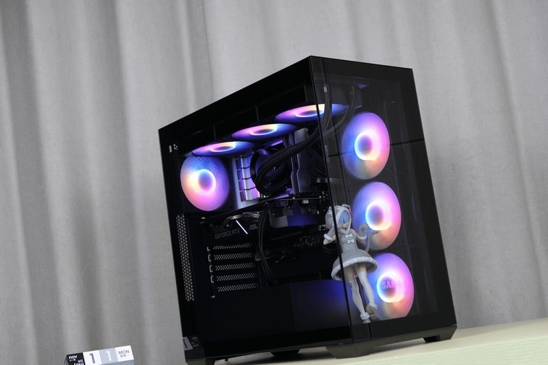 更小巧的窄体ATX海景房：先马 幻境界 海景房机箱上机