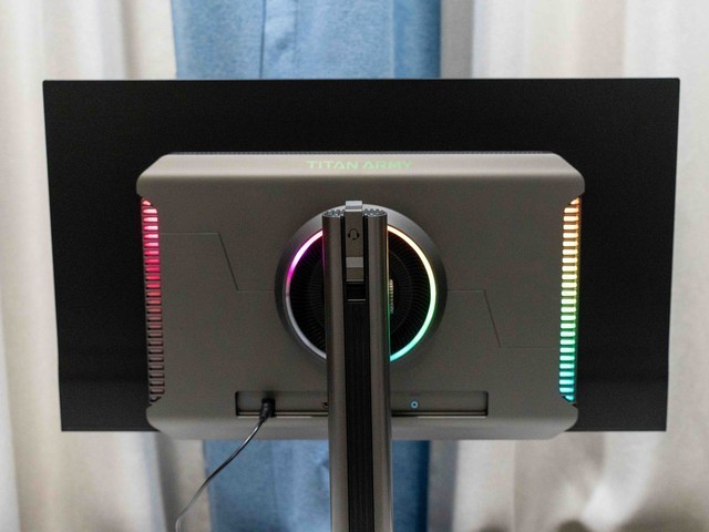 更快更强更省心，泰坦军团G27P8 QD-OLED显示器体验分享