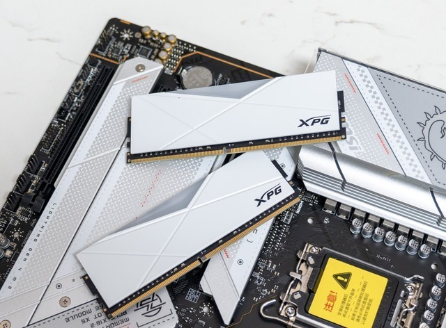 顶级配置一步到位，微星MPG A1000G PCIE5电源分?享