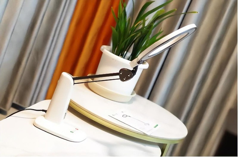 博物馆级显色+红光维他命，爱德华医生天使之光2医安级润眼灯实测